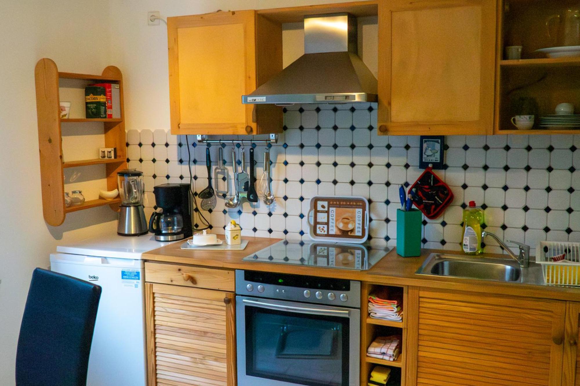 Ferienwohnung In Woerrstadt Bagian luar foto
